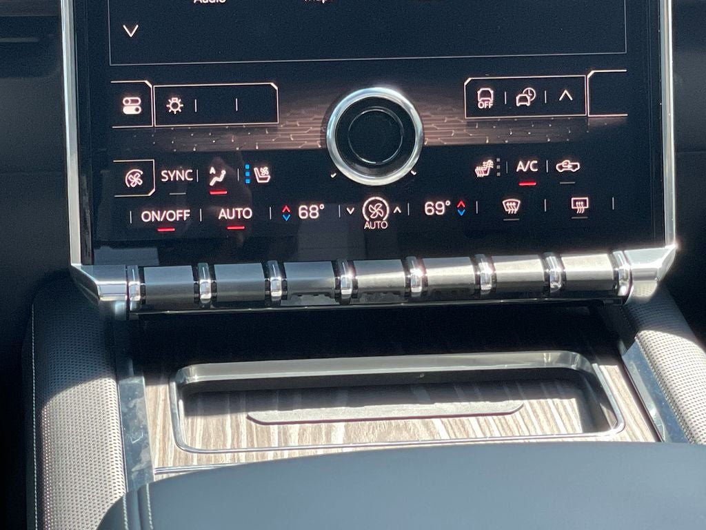 2024 GMC Sierra EV Denali Edition 1