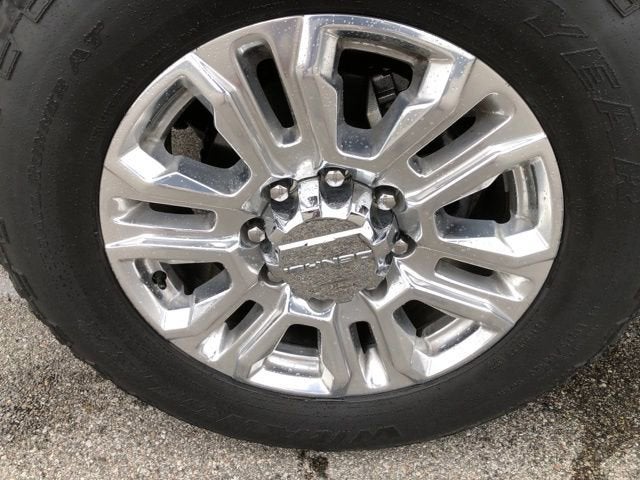 2023 GMC Sierra 2500HD Denali