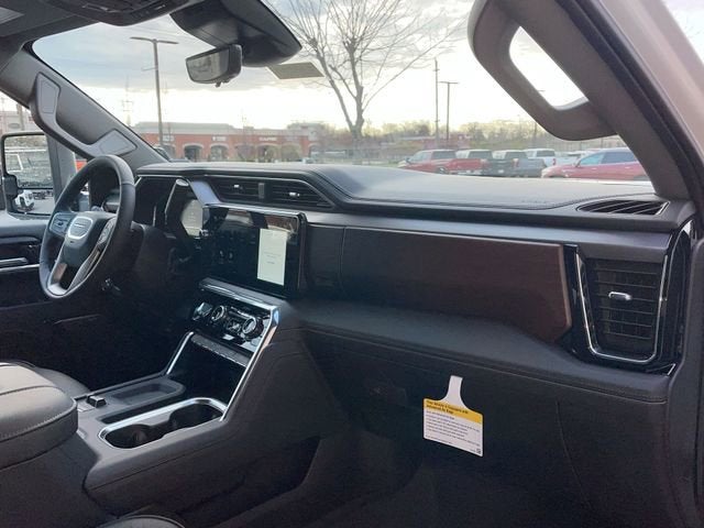 2024 GMC Sierra 2500HD Denali