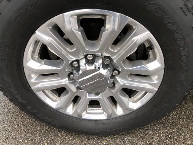 2023 GMC Sierra 2500HD Denali