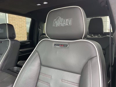 2024 GMC Sierra 2500HD AT4X AEV EDITION