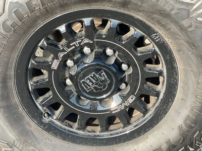 2024 GMC Sierra 2500HD AT4X AEV EDITION