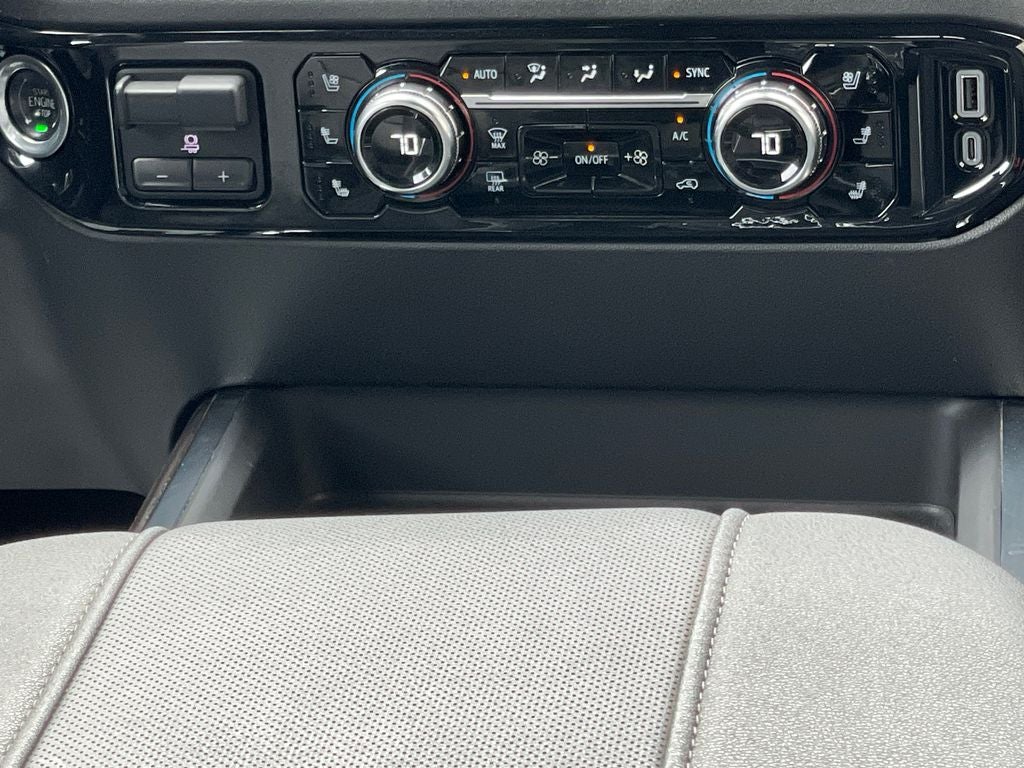 2025 GMC Sierra 2500HD SLT