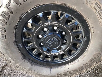 2025 GMC Sierra 2500HD AT4X