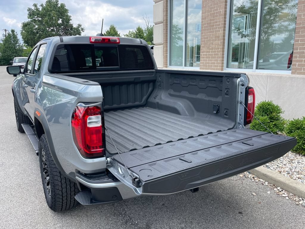2026 GMC Canyon 4WD AT4