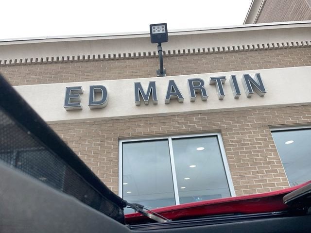 2023 GMC Canyon 4WD AT4