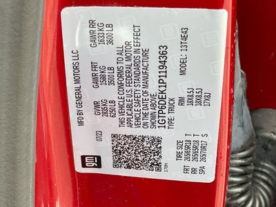 2023 GMC Canyon 4WD AT4