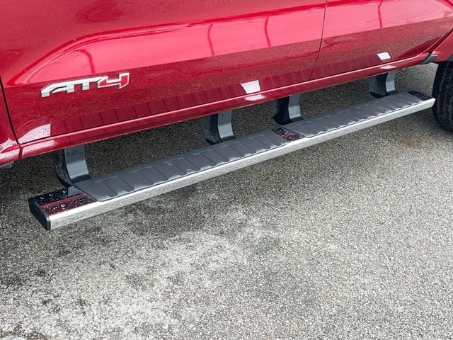 2023 GMC Canyon 4WD AT4