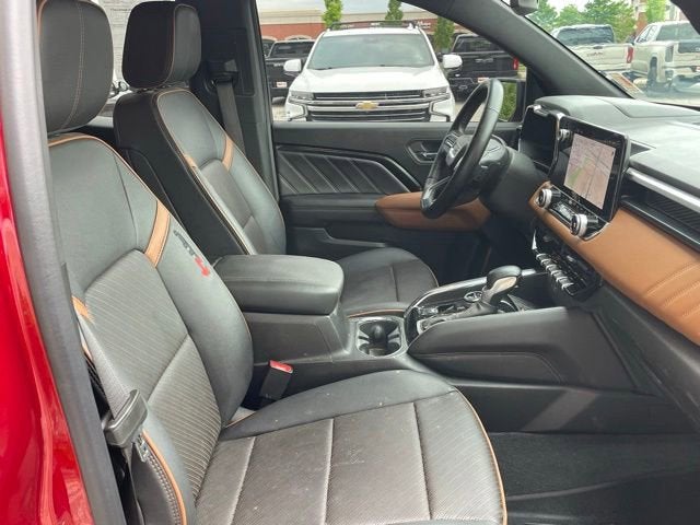 2023 GMC Canyon 4WD AT4