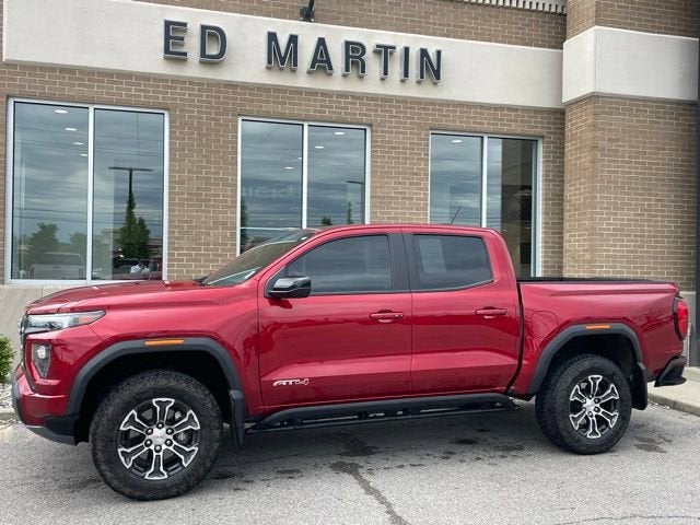 2023 GMC Canyon 4WD AT4