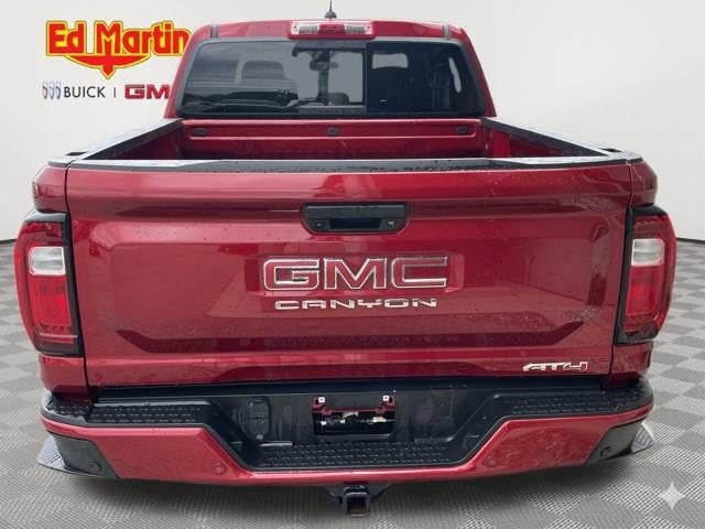 2023 GMC Canyon 4WD AT4