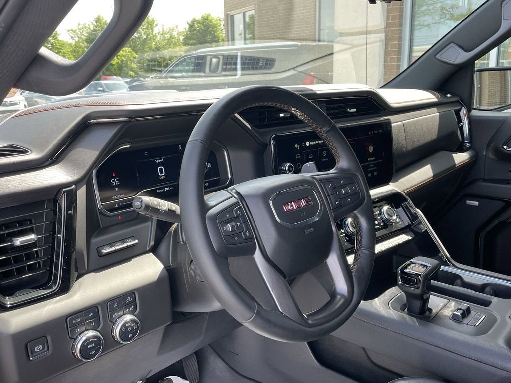 2025 GMC Sierra 1500 AT4