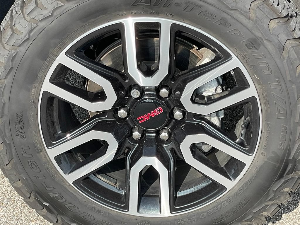 2024 GMC Sierra 1500 AT4