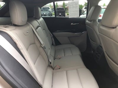 2023 Cadillac XT4 FWD Premium Luxury