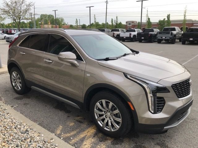 2023 Cadillac XT4 FWD Premium Luxury