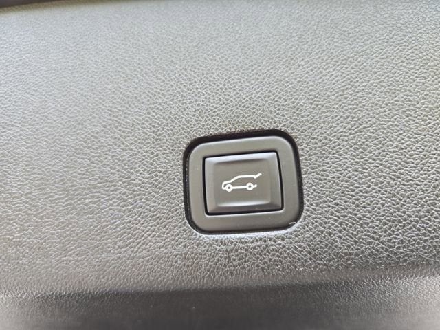 2023 Cadillac XT6 AWD Premium Luxury