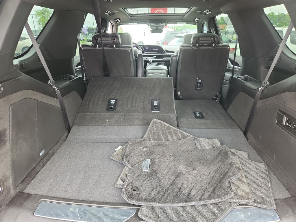 2023 Cadillac Escalade Sport
