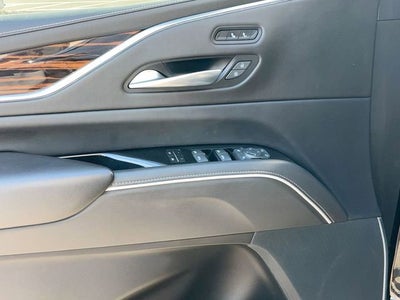 2022 Cadillac Escalade ESV Luxury