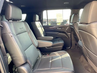 2022 Cadillac Escalade ESV Luxury