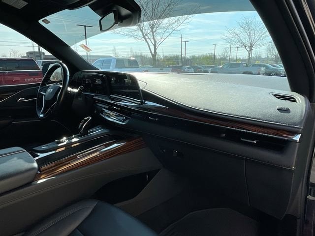 2022 Cadillac Escalade ESV Luxury