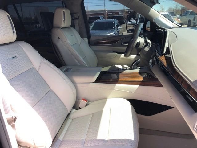 2024 Cadillac Escalade ESV 4WD Sport Platinum