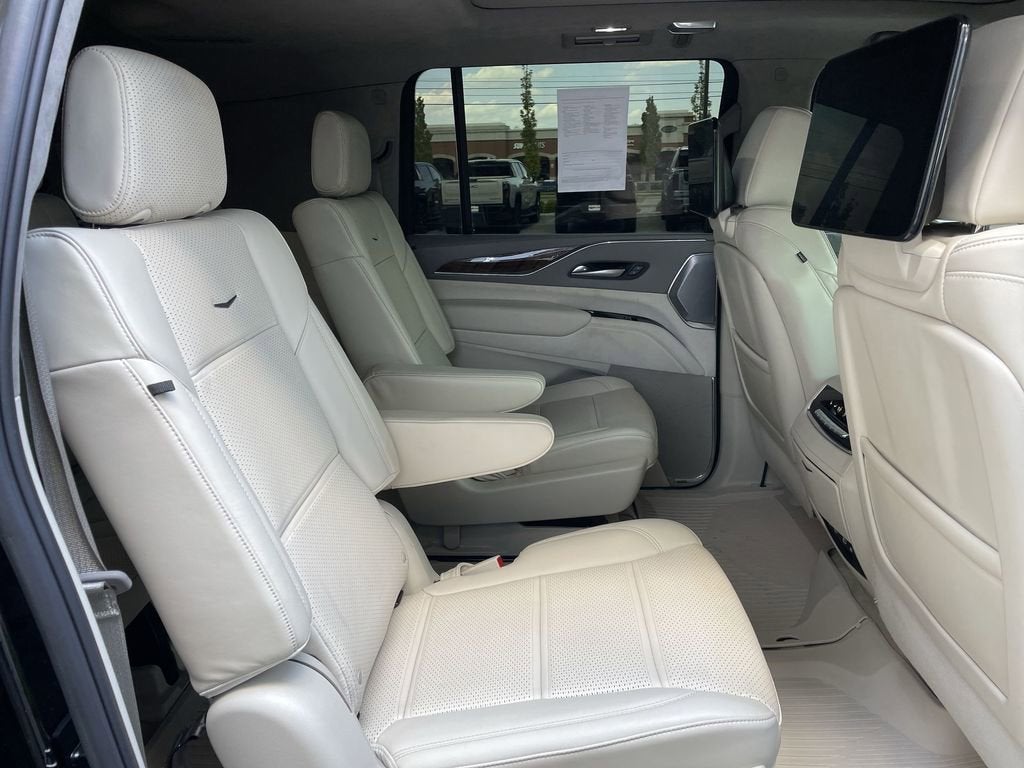 2024 Cadillac Escalade ESV 4WD Sport Platinum