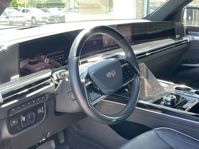 2025 Cadillac Escalade ESV 4WD Sport