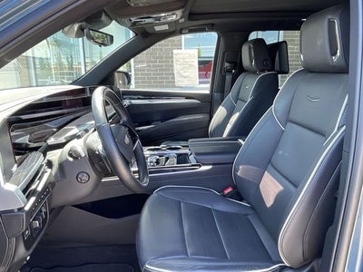 2025 Cadillac Escalade ESV 4WD Sport