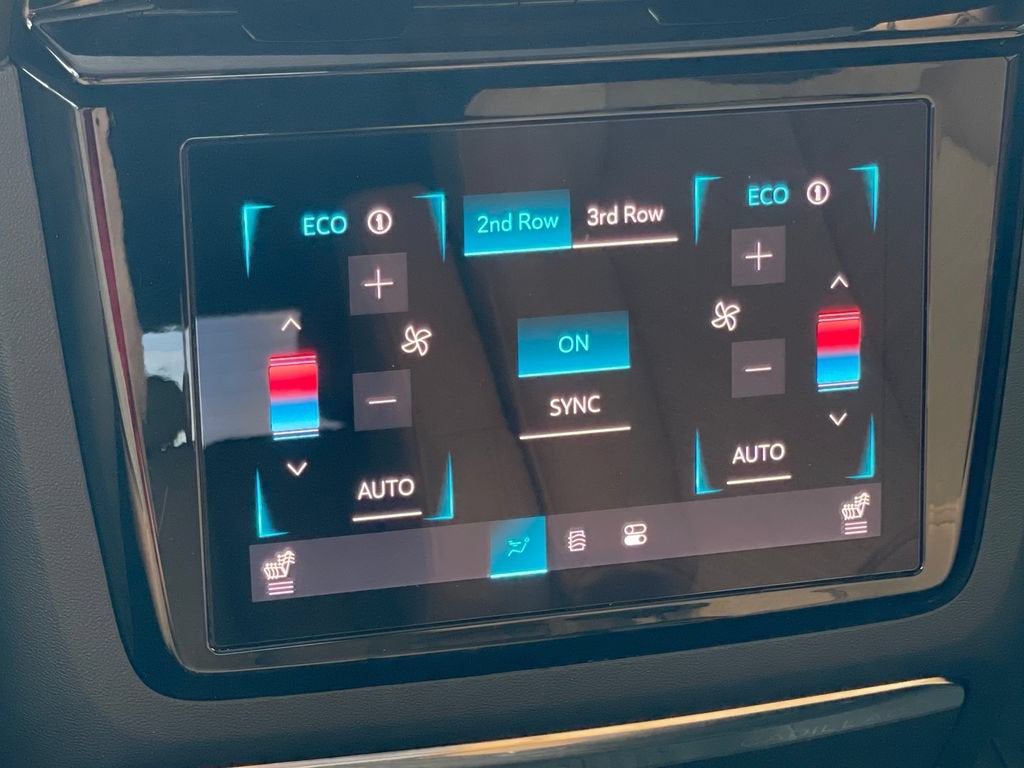 2025 Cadillac ESCALADE IQ Sport 2