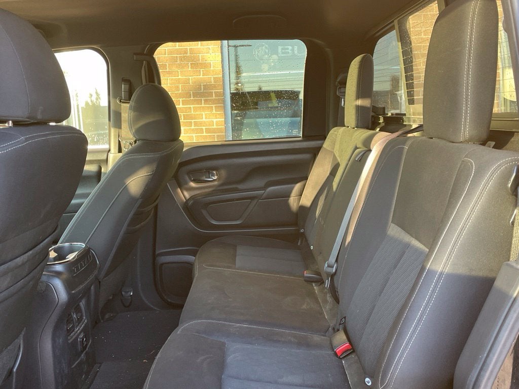 2018 Nissan Titan SV