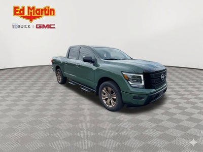 2024 Nissan Titan SV