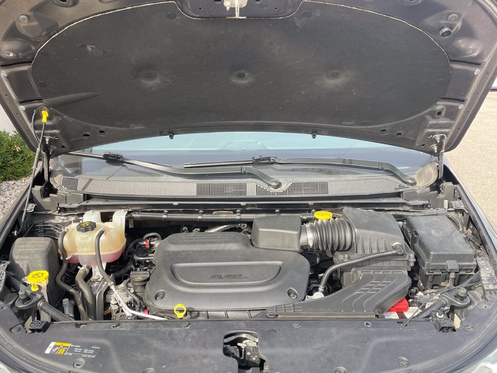 2021 Chrysler Pacifica Touring L