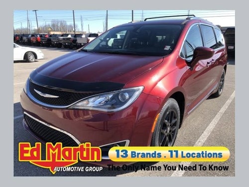 2020 Chrysler Pacifica Touring L