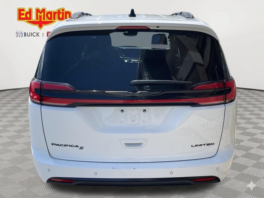 2025 Chrysler Pacifica Limited