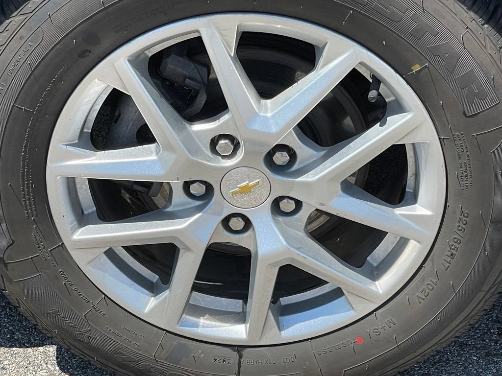 2022 Chevrolet Equinox LS