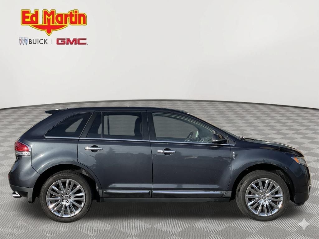2013 Lincoln MKX Base