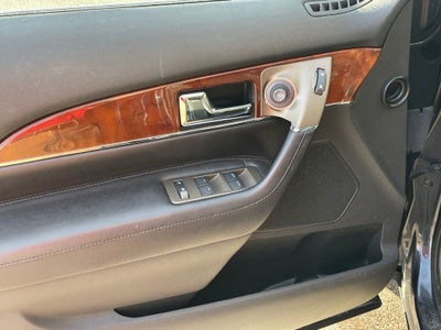 2013 Lincoln MKX Base