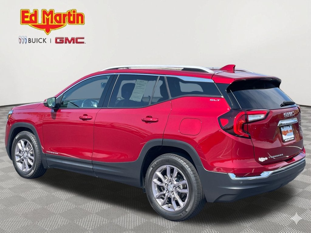 2023 GMC Terrain SLT