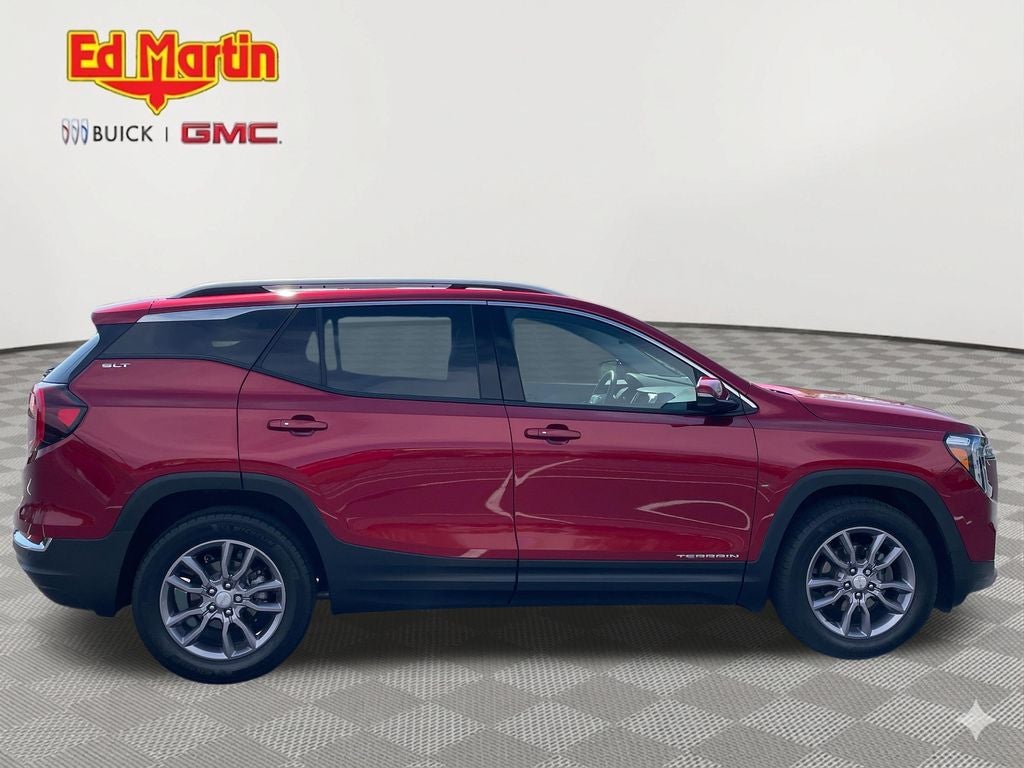 2023 GMC Terrain SLT