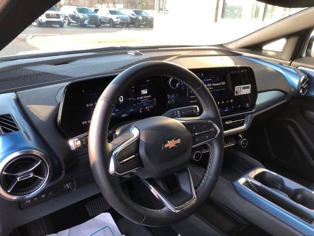 2025 Chevrolet Equinox EV LT