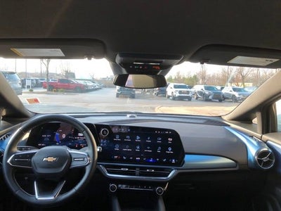 2025 Chevrolet Equinox EV LT