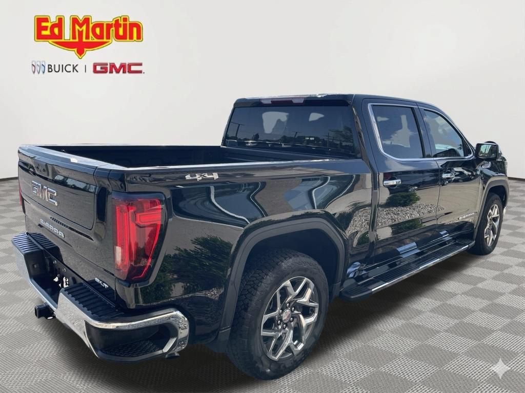 2024 GMC Sierra 1500 SLT