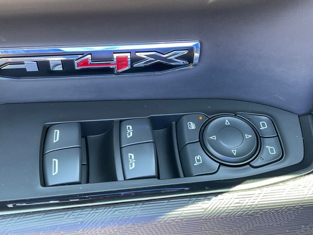 2024 GMC Sierra 1500 AT4X