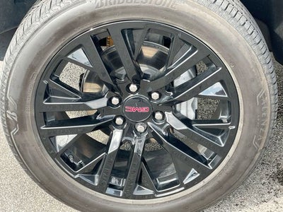 2024 GMC Sierra 1500 AT4X