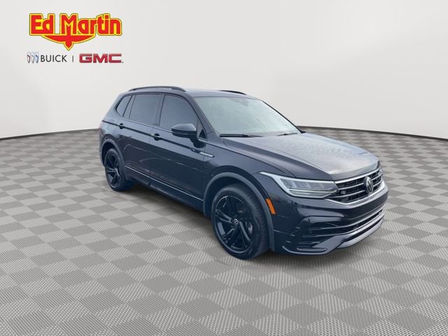 2023 Volkswagen Tiguan SE R-Line Black