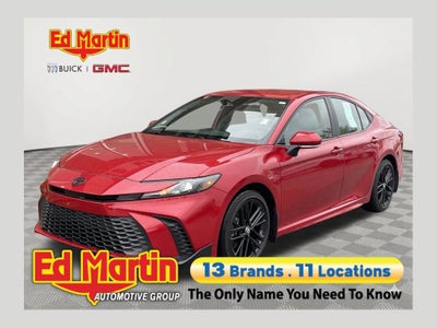 2025 Toyota Camry SE