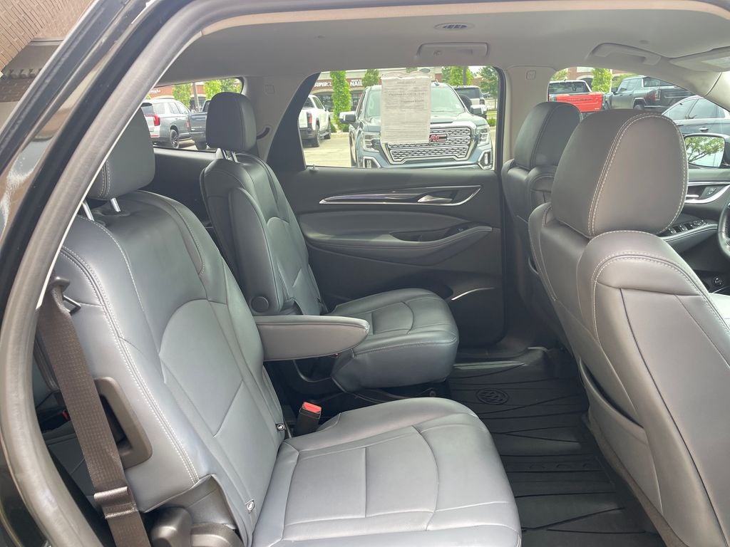 2020 Buick Enclave Essence