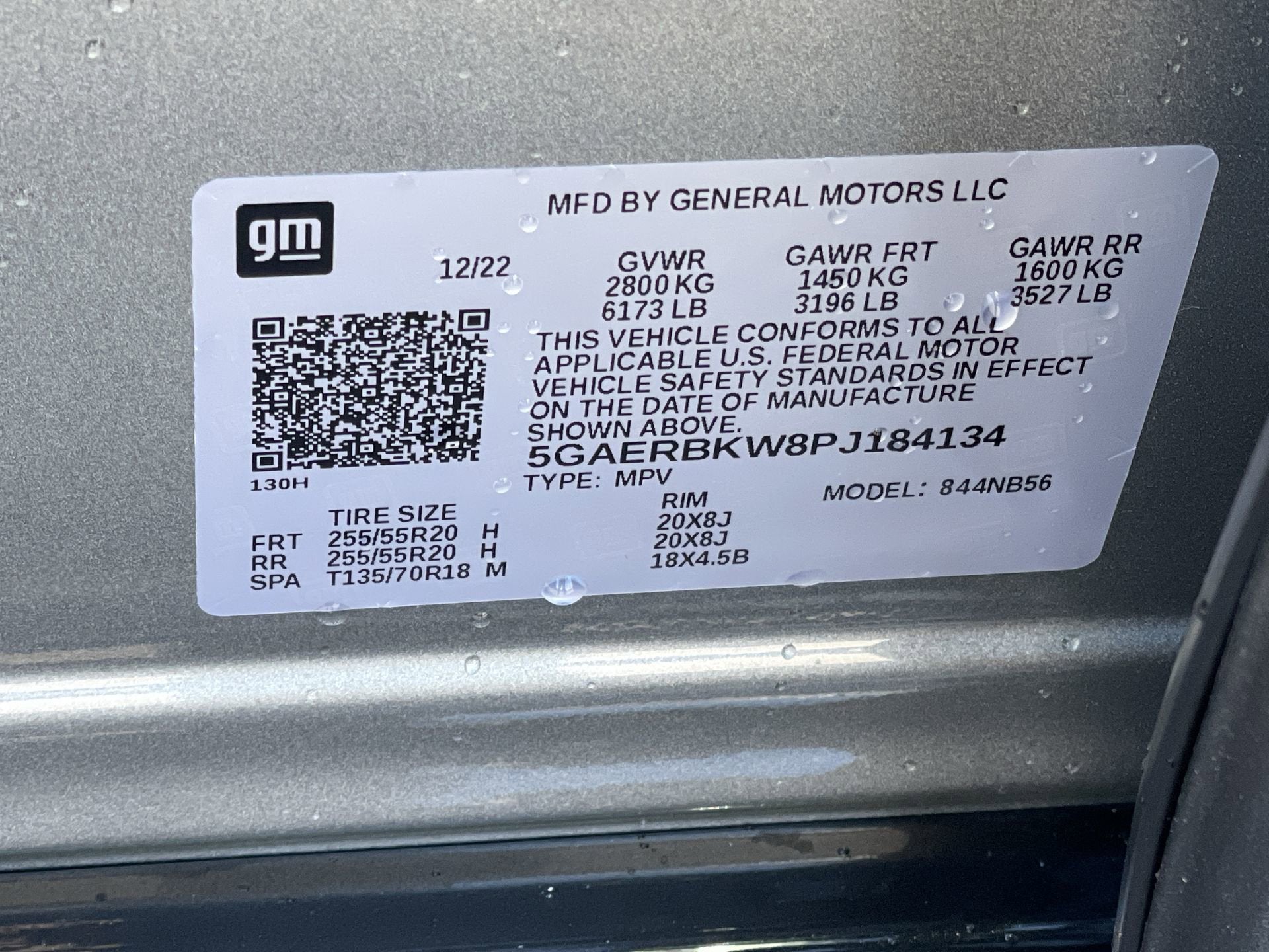 2023 Buick Enclave Essence