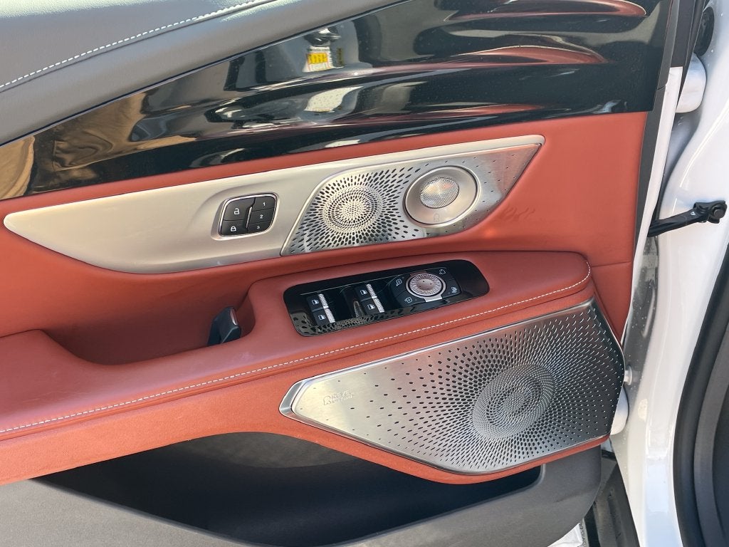 2024 Lincoln Nautilus Black Label