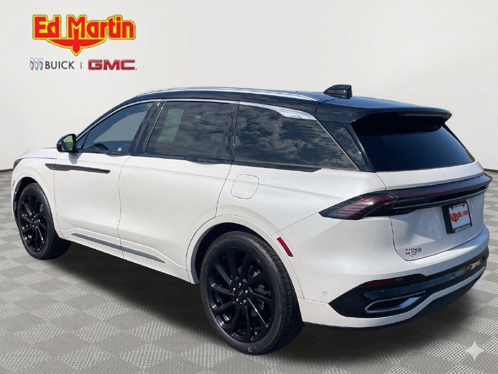 2024 Lincoln Nautilus Black Label